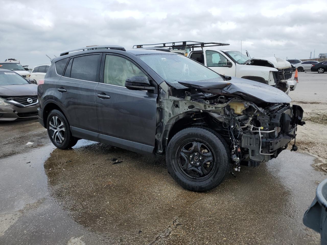 2018 TOYOTA RAV4 LE - Image 4