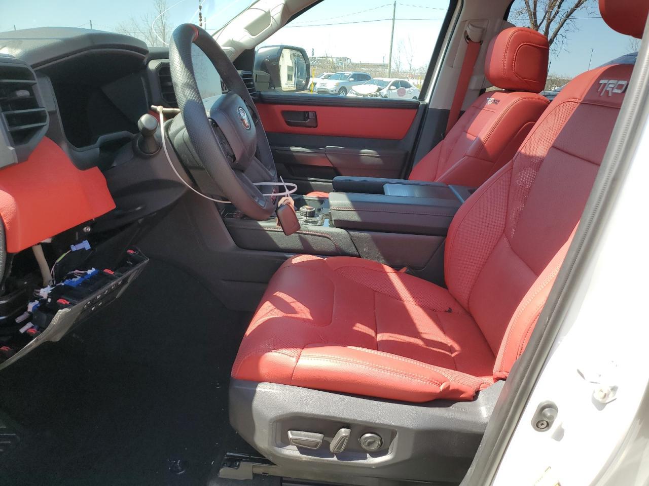 2023 TOYOTA TUNDRA CRE - Фото 7