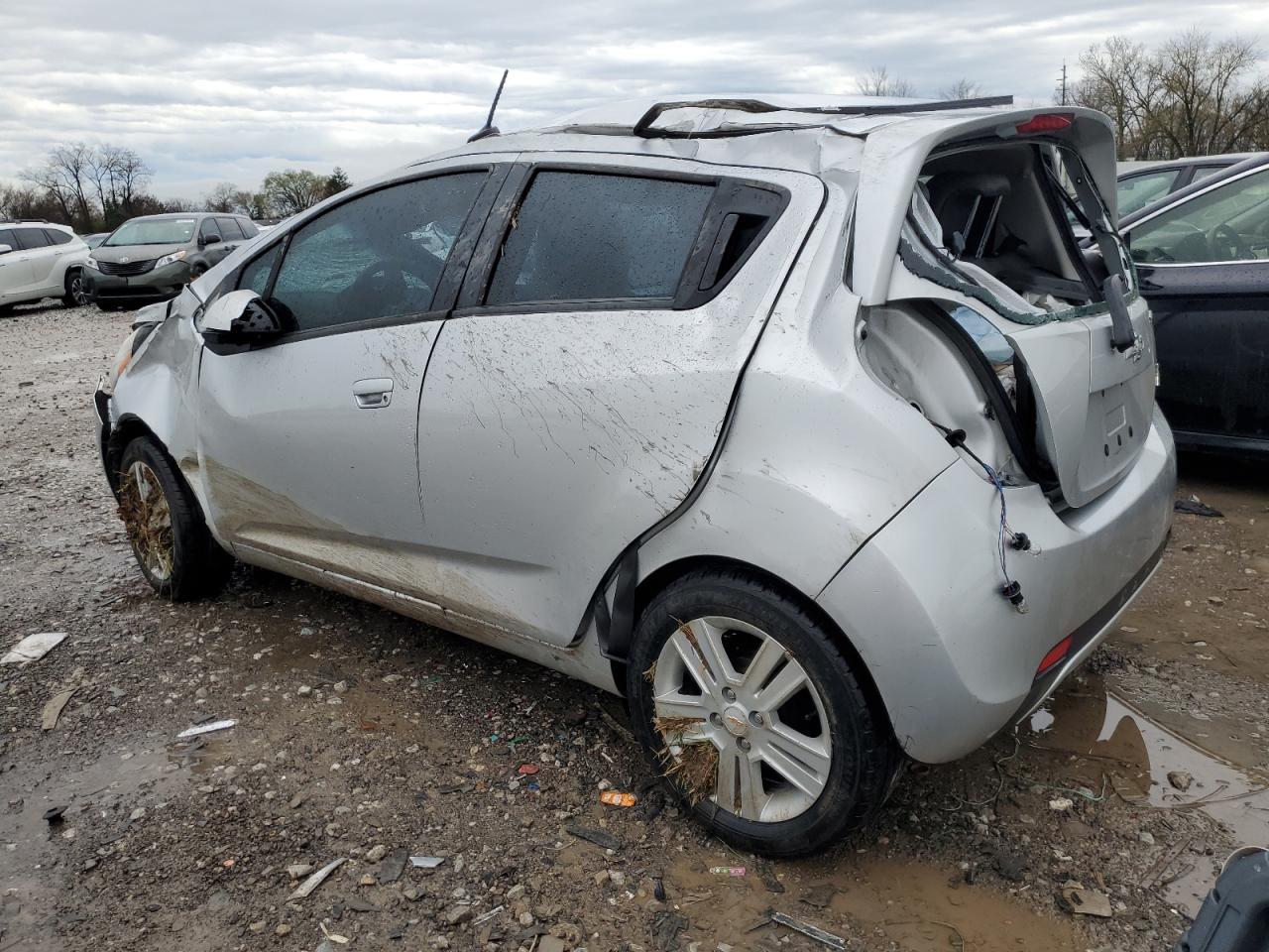 2014 CHEVROLET SPARK 1LT - Фото 2