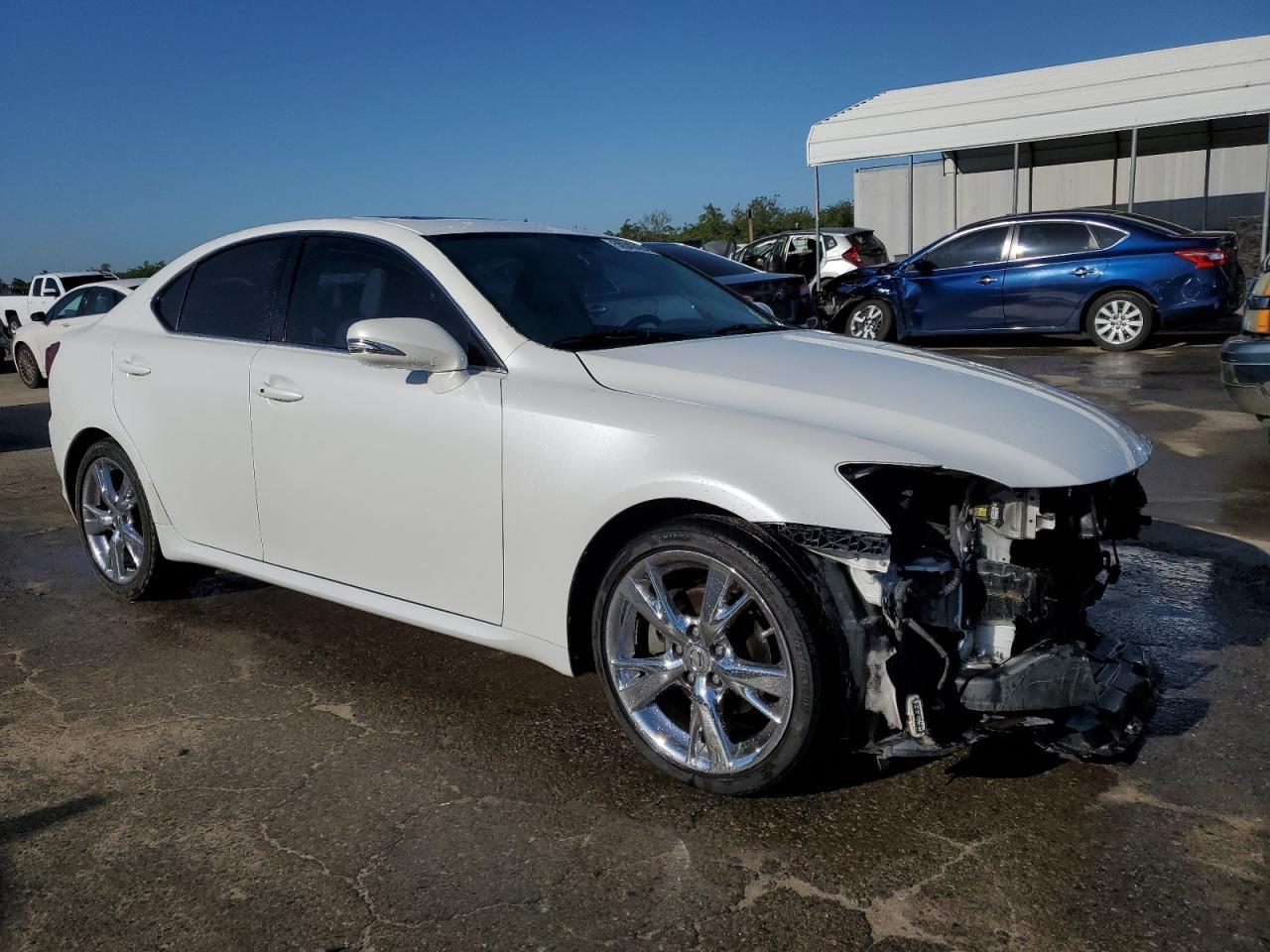 2011 LEXUS IS 250 - Фото 4
