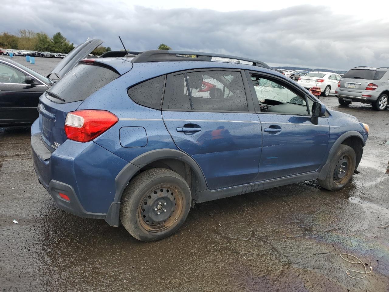 2013 SUBARU XV CROSSTR - Image 3