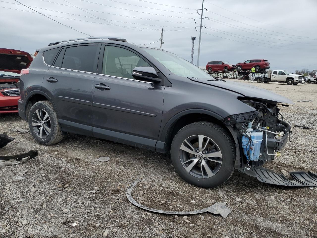 2017 TOYOTA RAV4 XLE - Фото 4