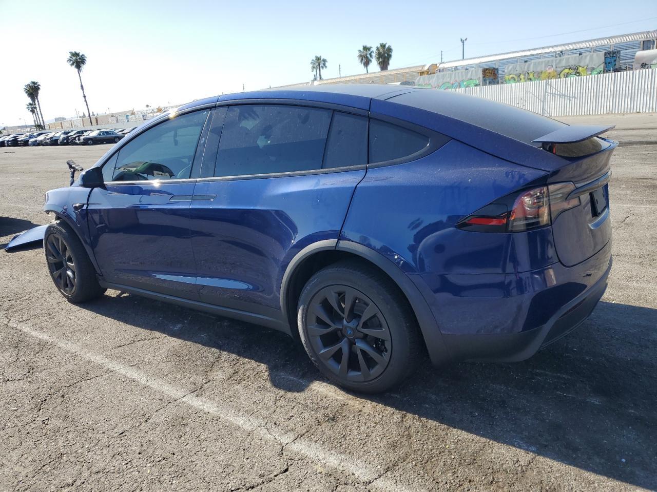 2023 TESLA MODEL X - Image 2