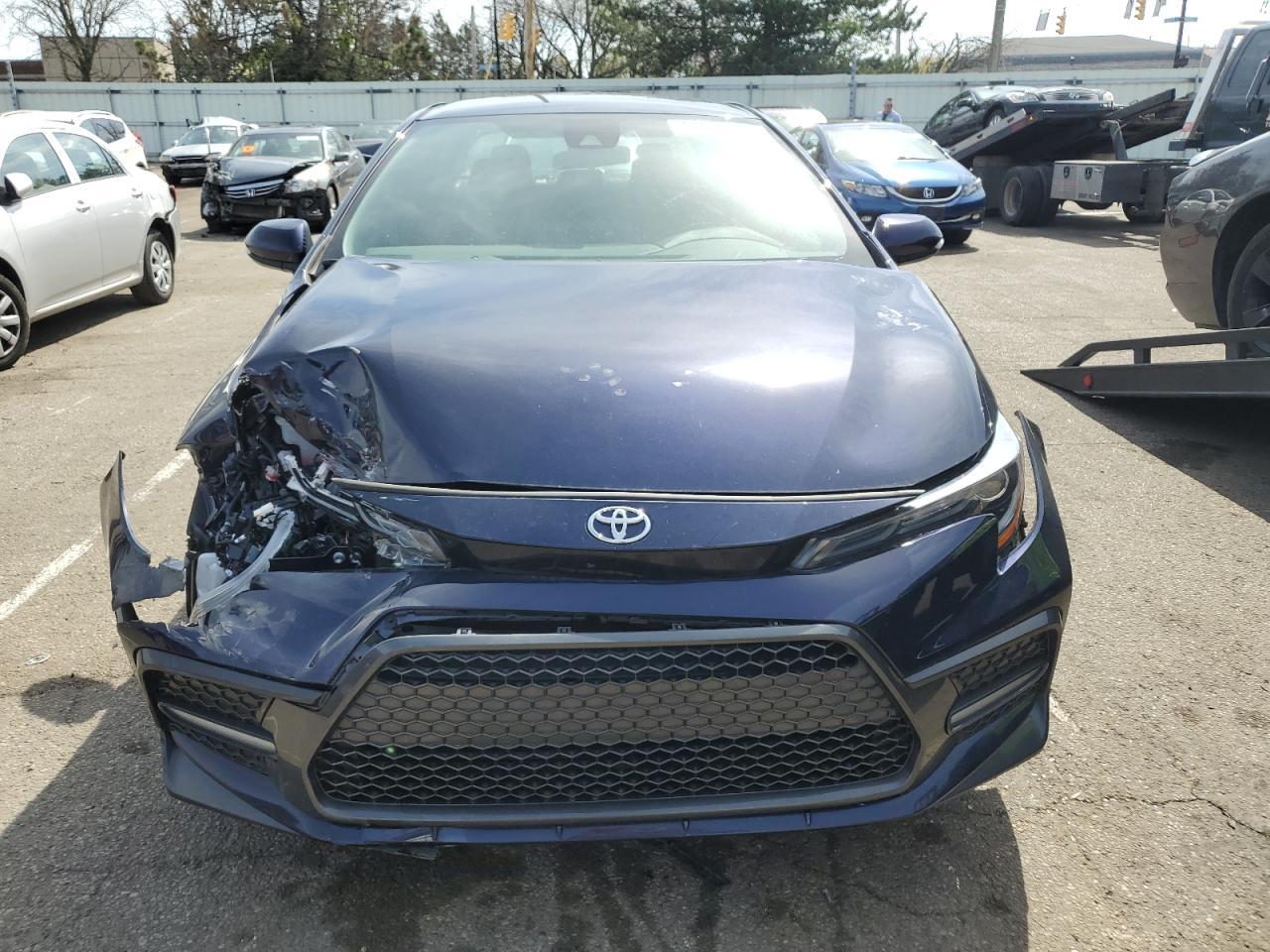 2022 TOYOTA COROLLA SE - Фото 5