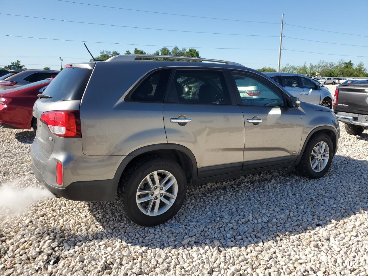 2015 KIA SORENTO LX - Image 3