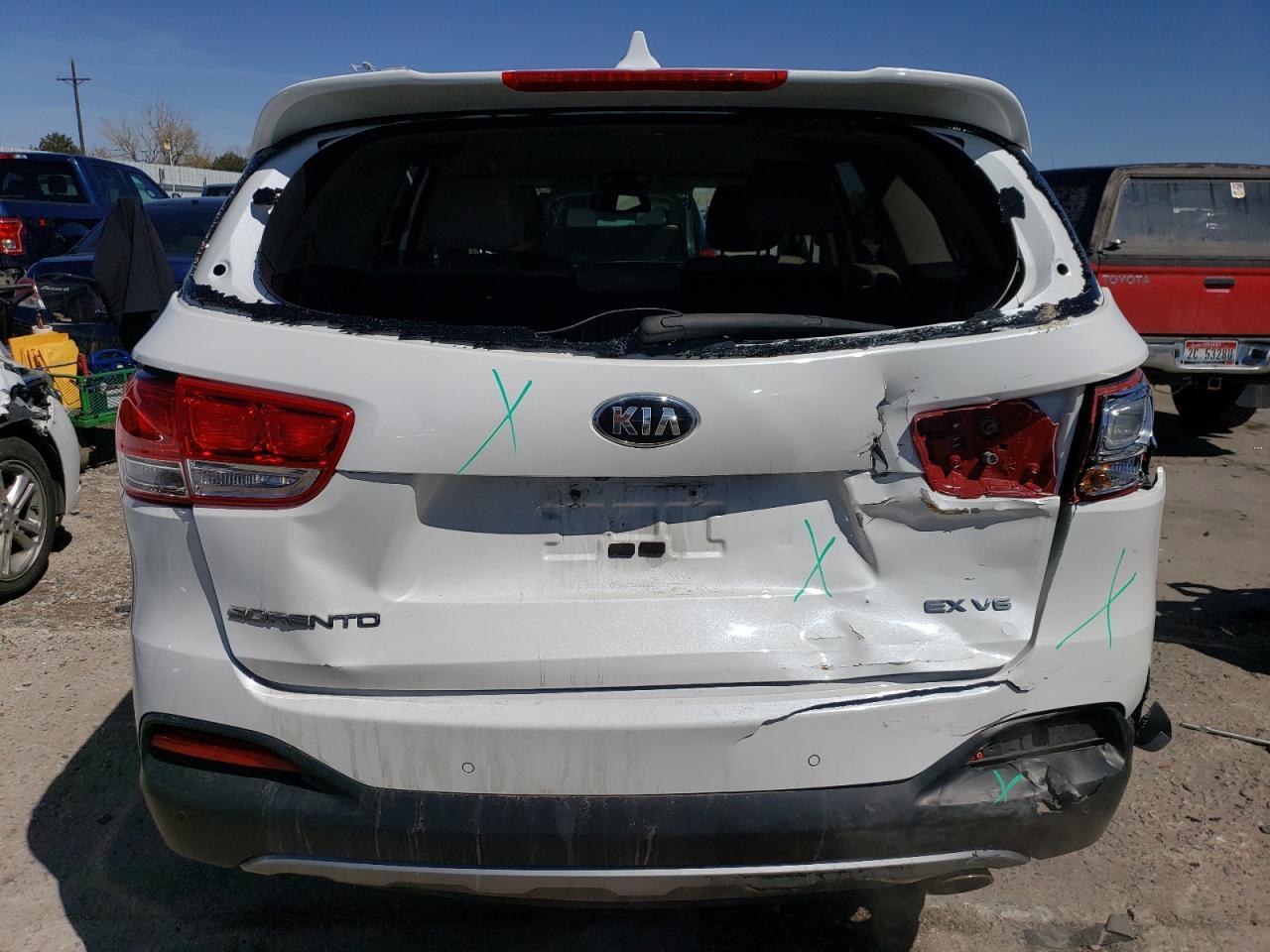 2016 KIA SORENTO EX - Image 6