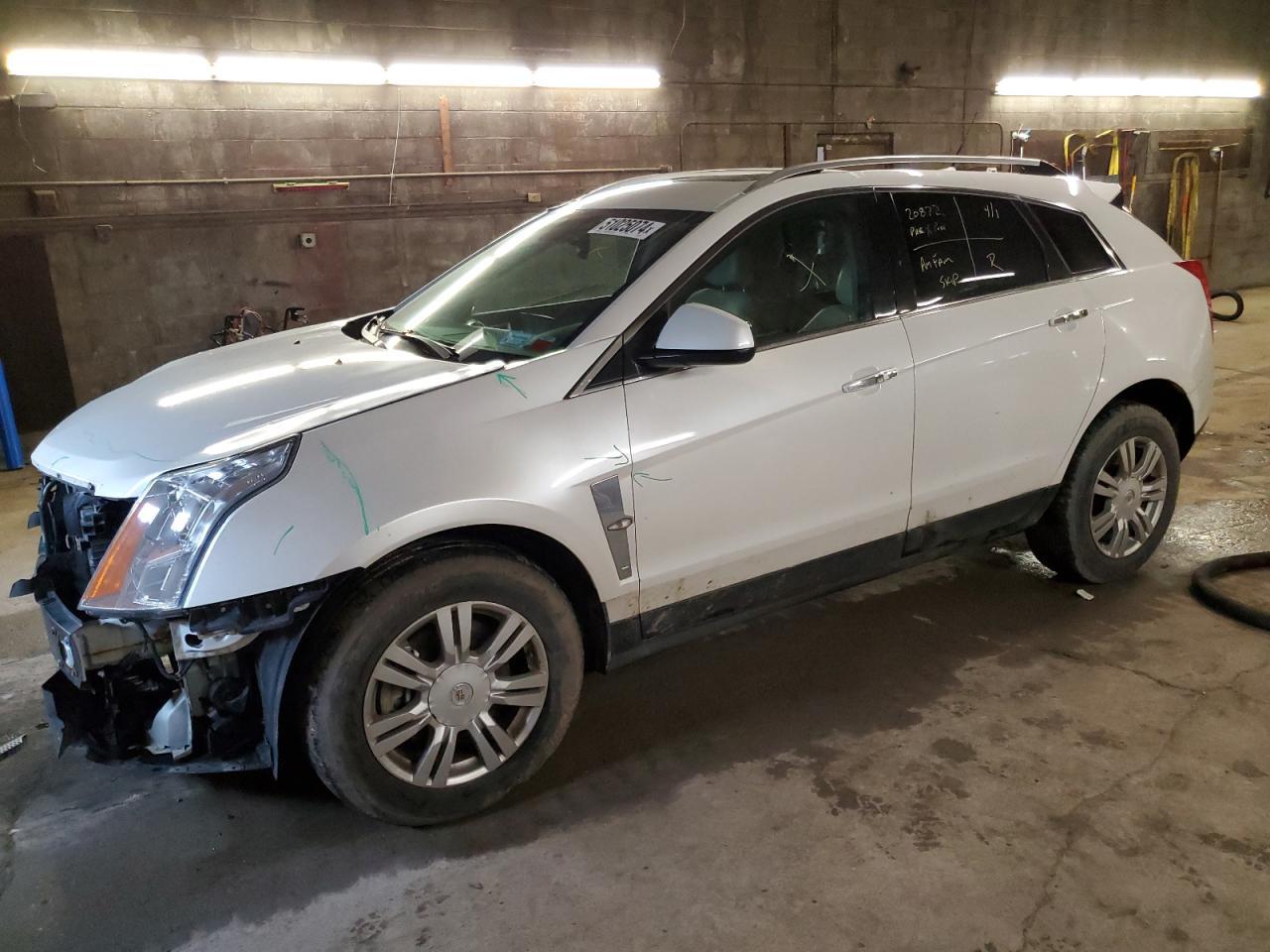 2011 CADILLAC SRX LUXURY