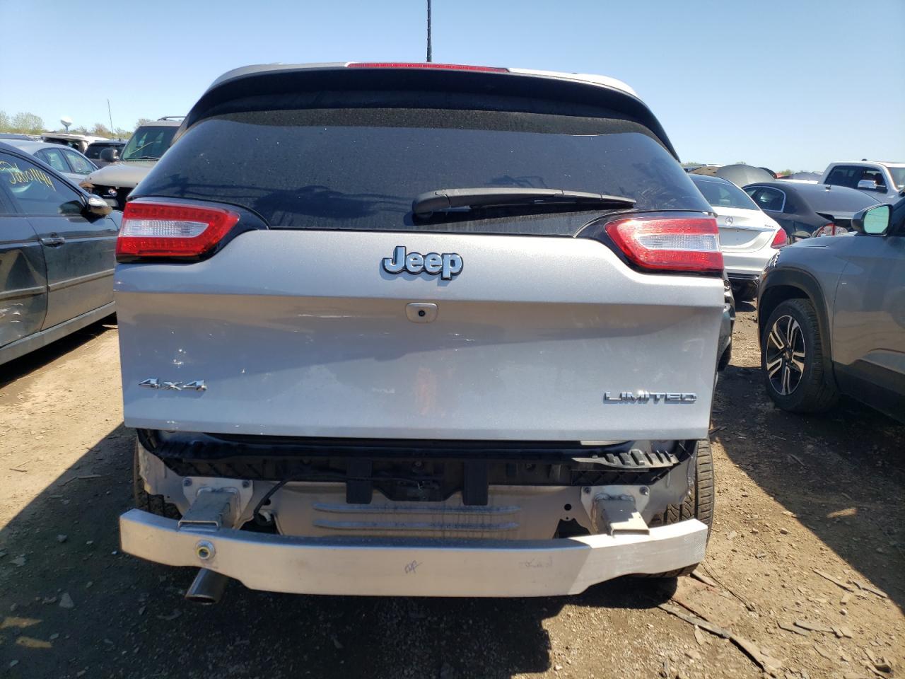 2017 JEEP CHEROKEE L - Фото 6