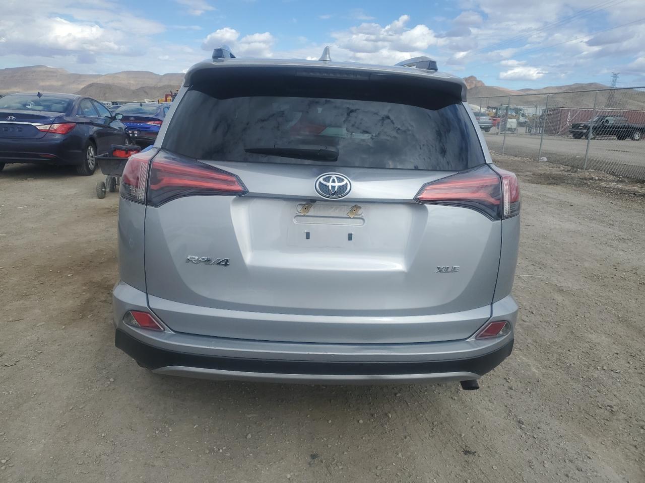 2018 TOYOTA RAV4 ADVEN - Фото 6