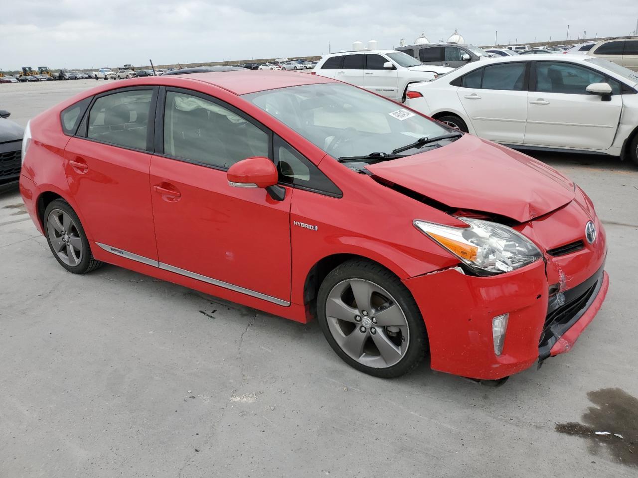 2015 TOYOTA PRIUS - Фото 4