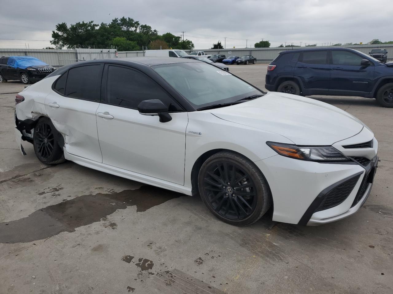 2021 TOYOTA CAMRY XSE - Фото 4