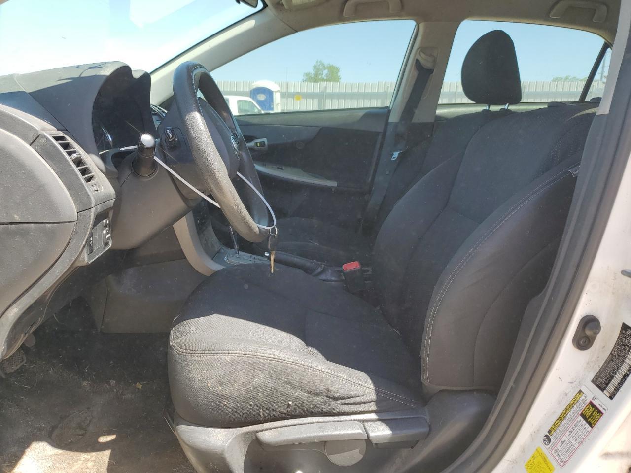 2013 TOYOTA COROLLA BA - Фото 7