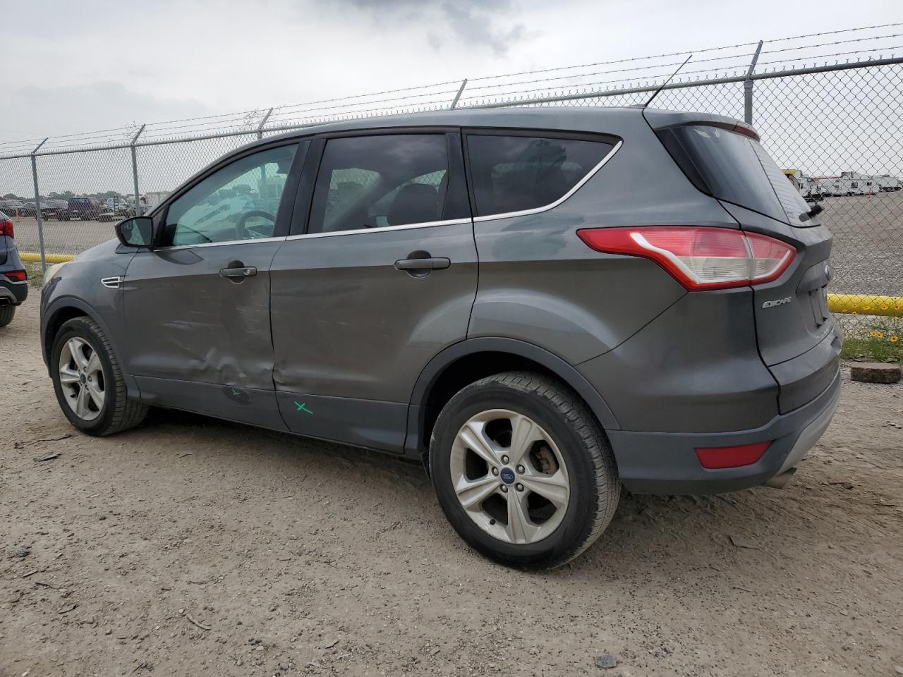 2015 FORD ESCAPE SE - Image 2