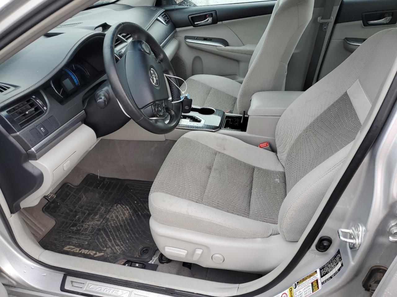 2012 TOYOTA CAMRY HYBR - Фото 7