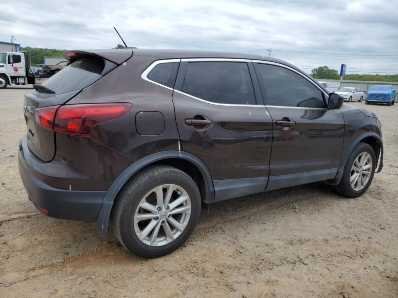 2017 NISSAN ROGUE SPOR - Image 3
