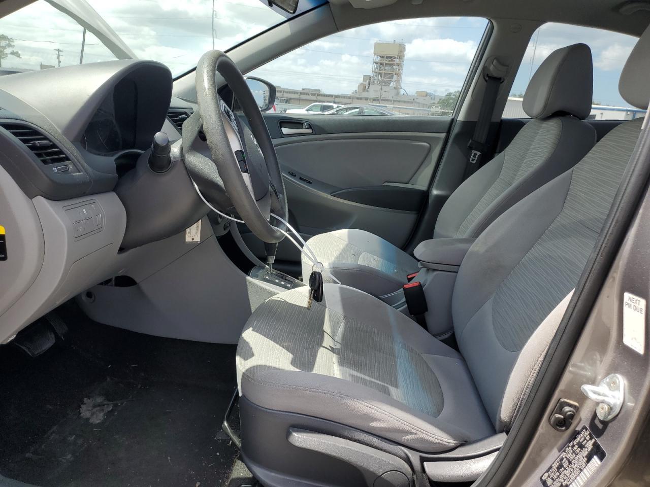 2017 HYUNDAI ACCENT SE - Image 7