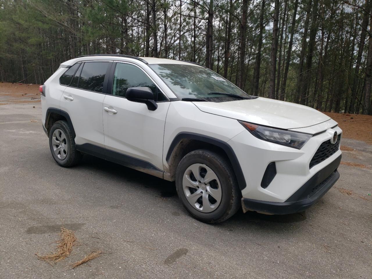 2021 TOYOTA RAV4 LE - Image 4