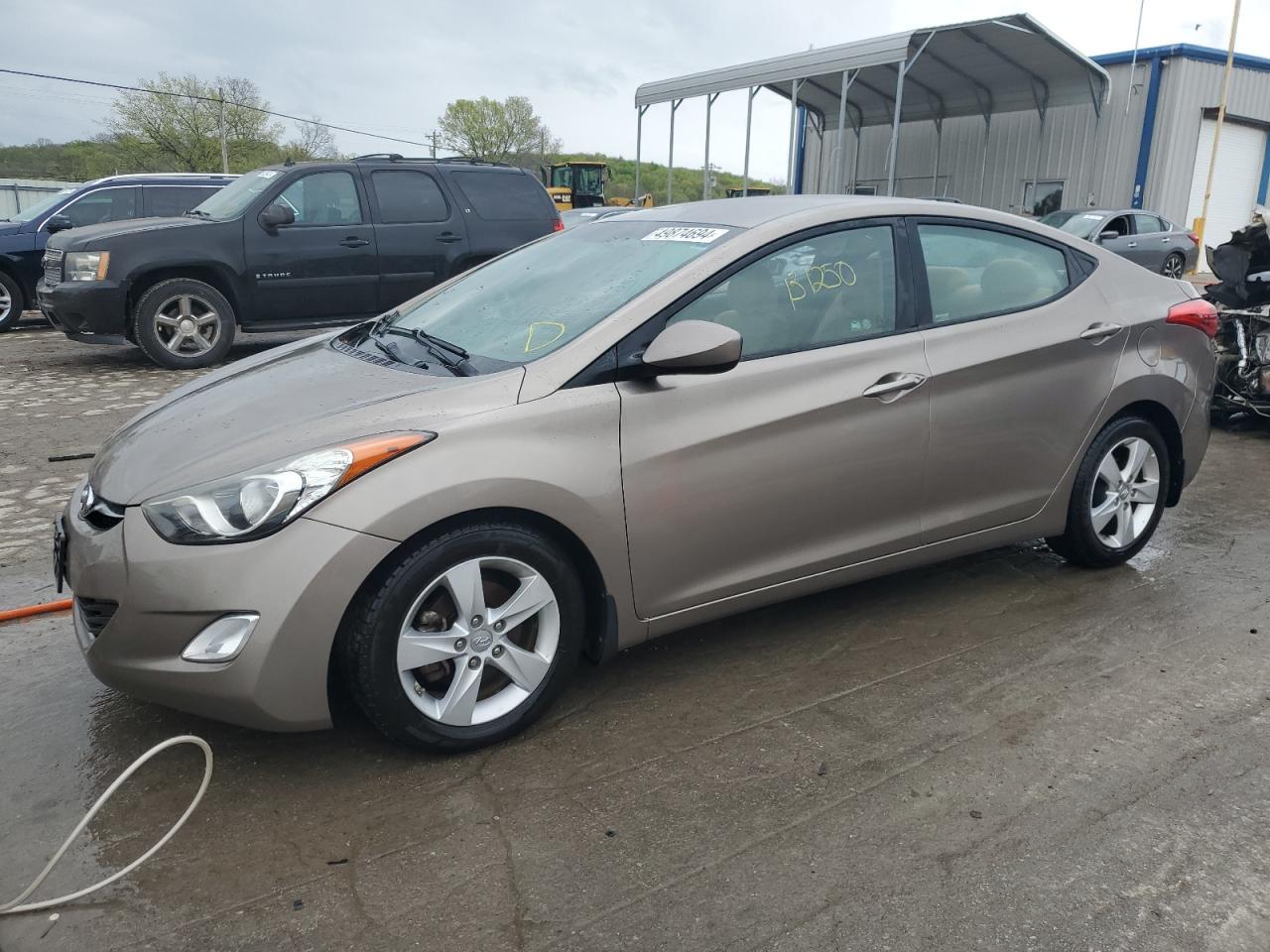 2013 HYUNDAI ELANTRA GL