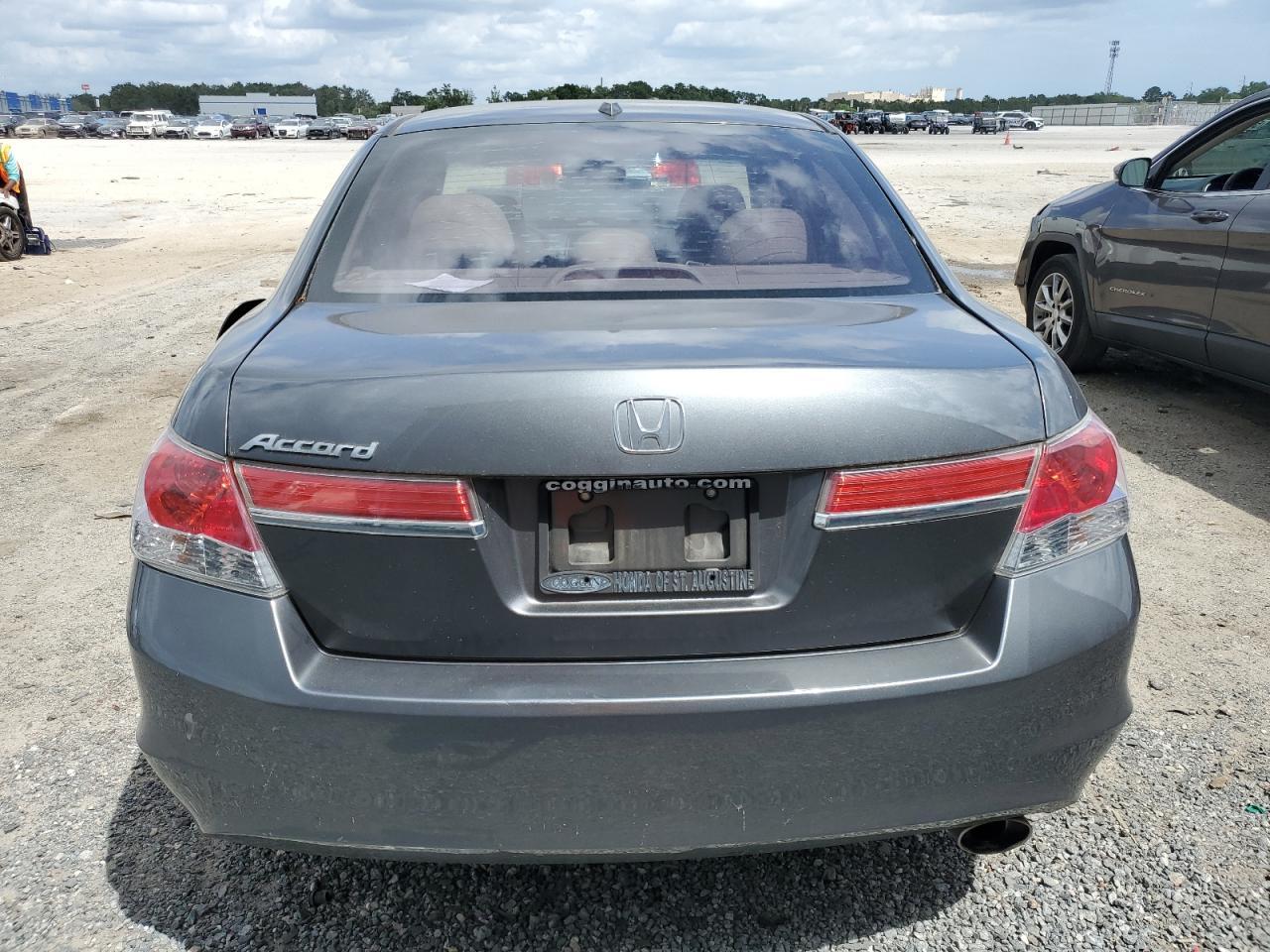 2012 HONDA ACCORD EXL - Image 6
