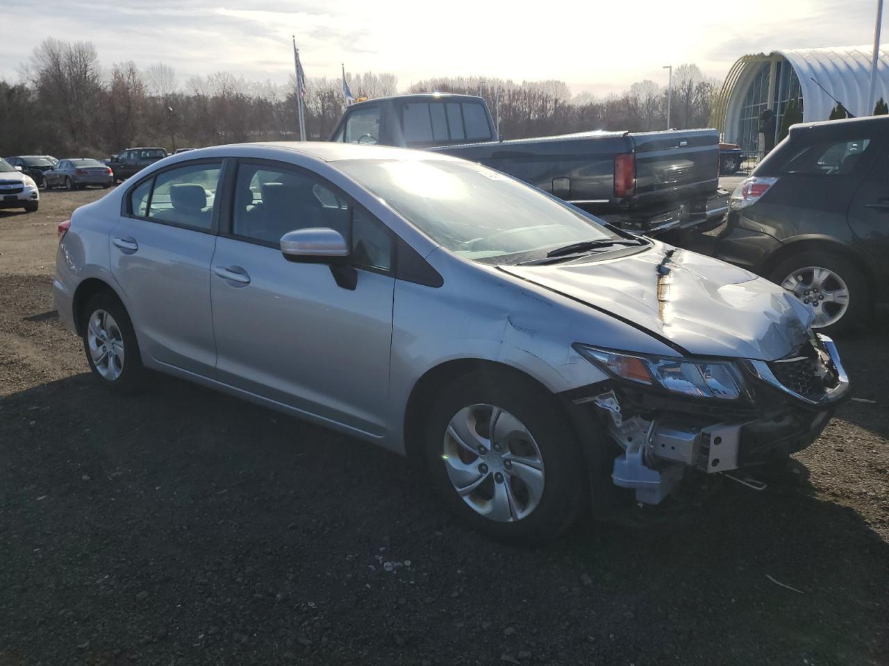 2015 HONDA CIVIC LX - Фото 4