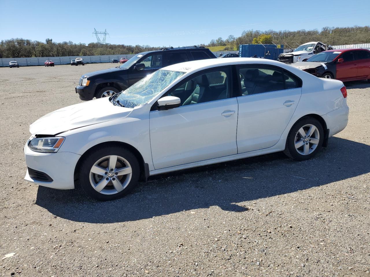 2014 VOLKSWAGEN JETTA TDI car image