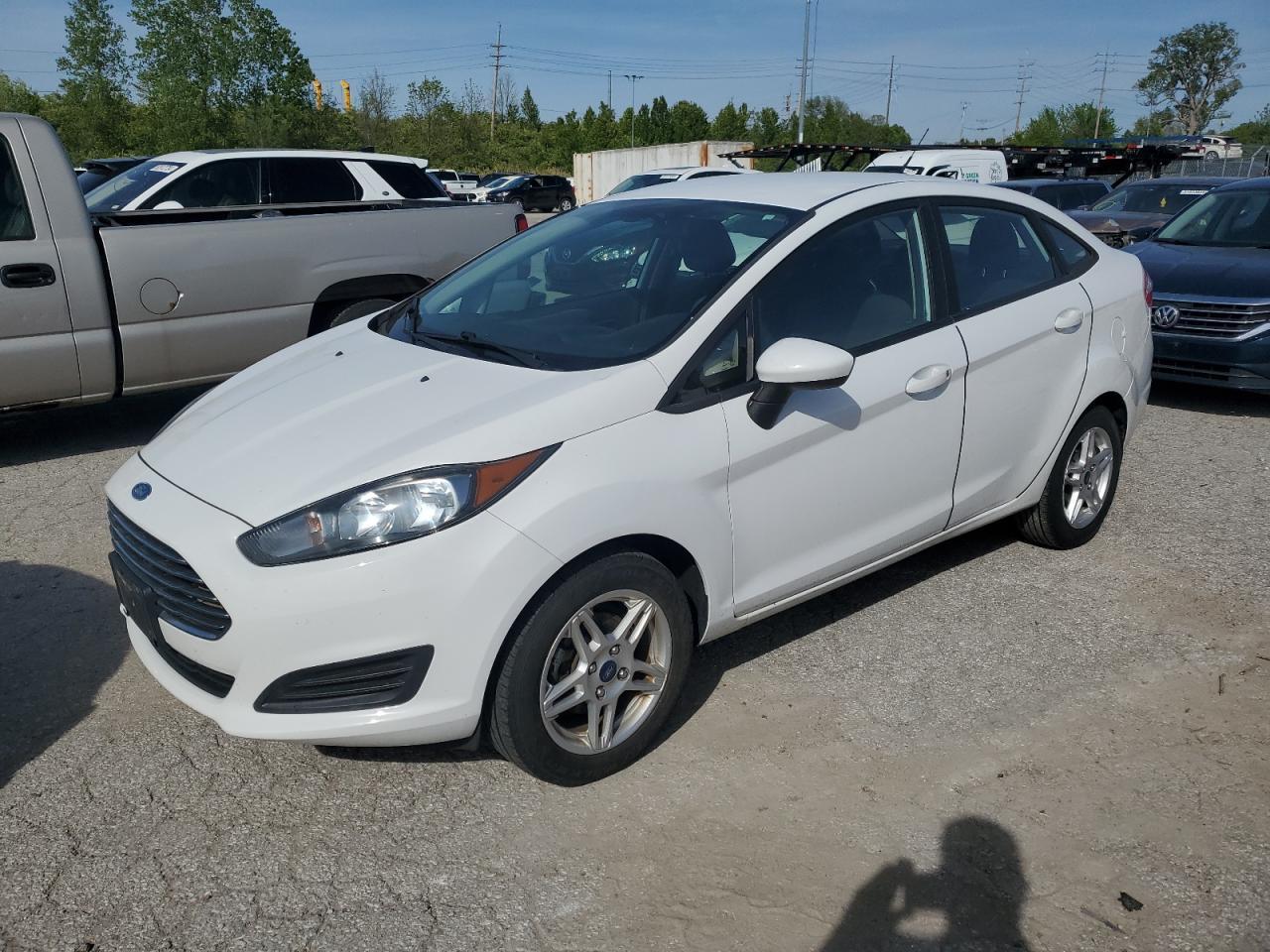 2017 FORD FIESTA SE car image