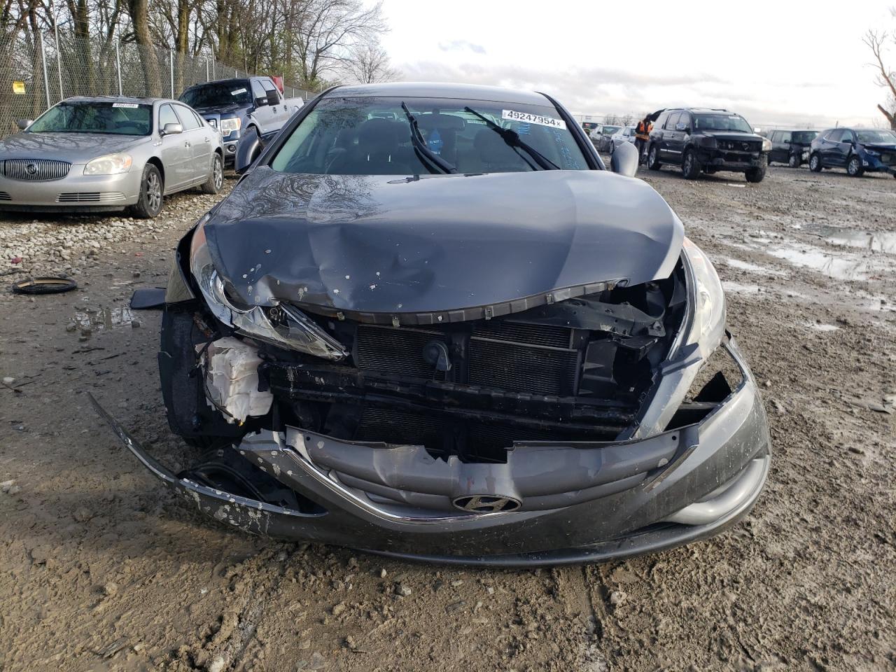 2013 HYUNDAI SONATA GLS - Image 5