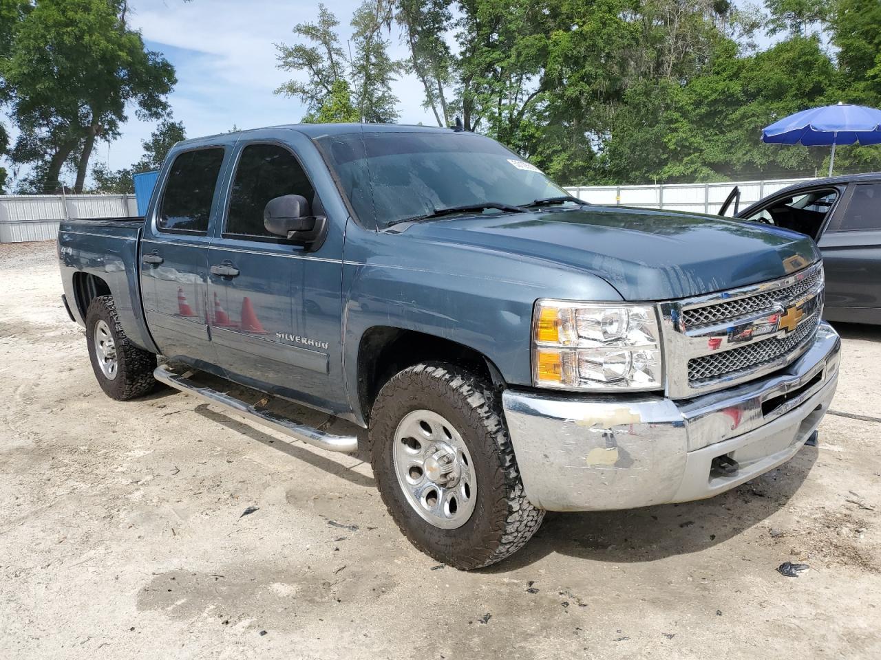 2013 CHEVROLET SILVERADO - Image 4