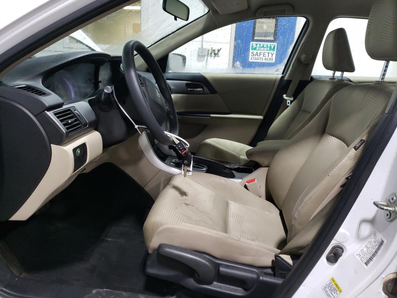 2014 HONDA ACCORD LX - Image 7