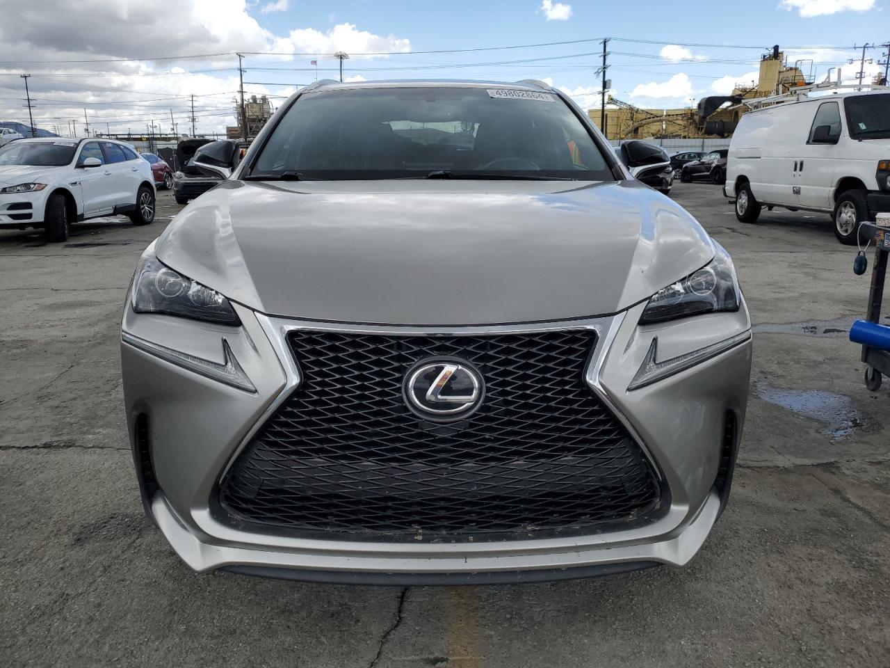 2017 LEXUS NX 200T BA - Фото 5