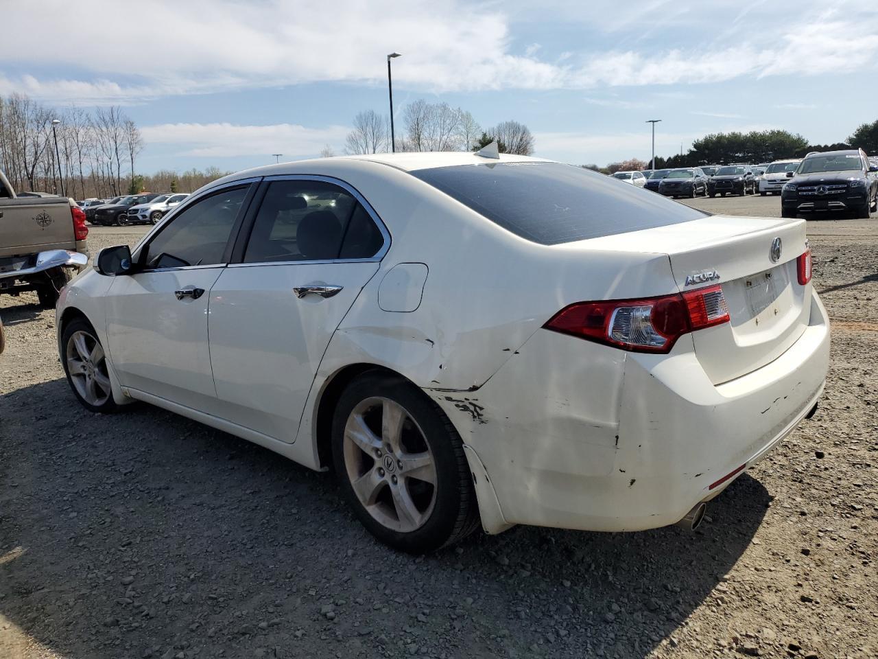 2010 ACURA TSX - Image 2