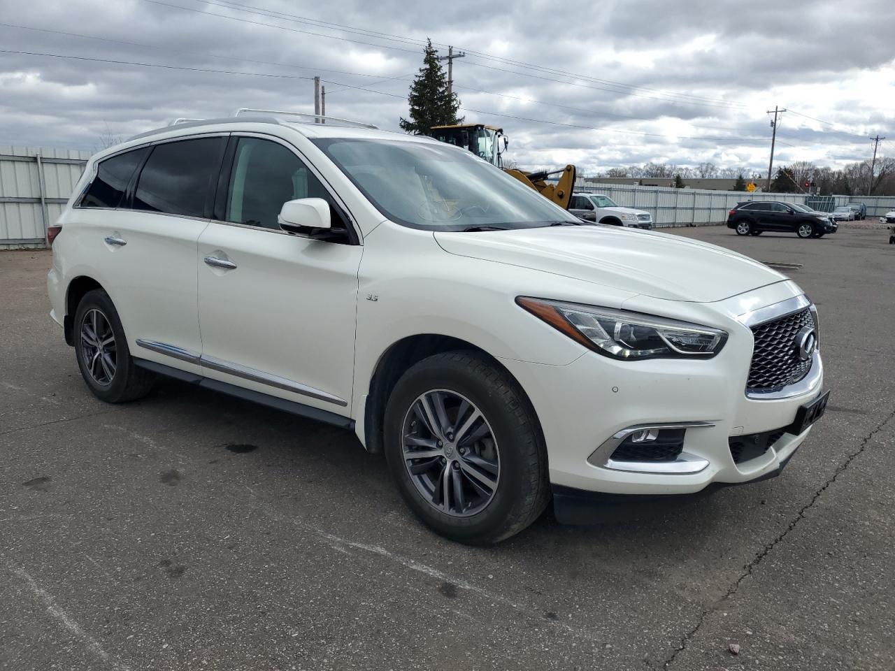 2017 INFINITI QX60 - Image 4