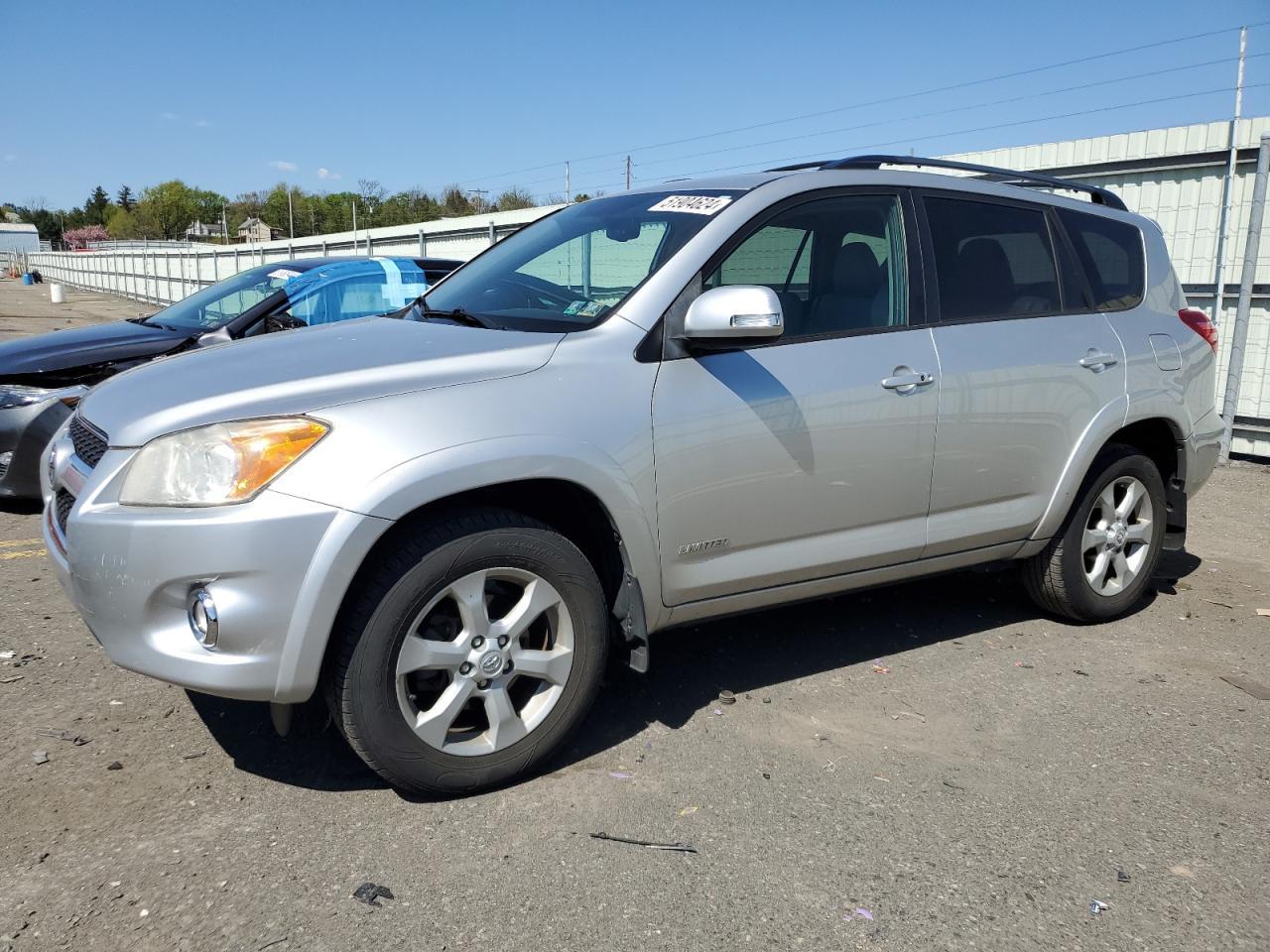 2011 TOYOTA RAV4 LIMIT