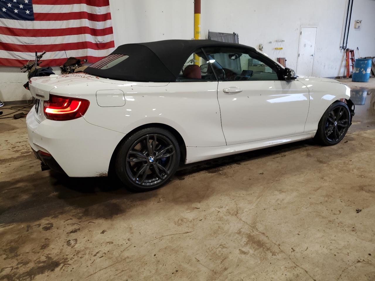 2017 BMW M240XI - Фото 3