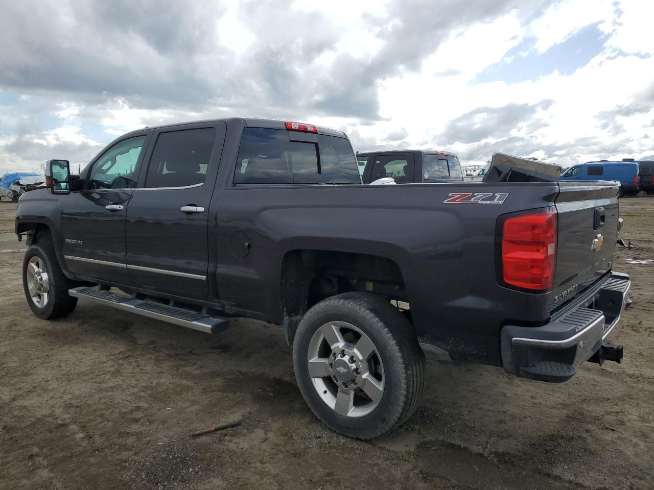 2016 CHEVROLET SILVERADO - Фото 2