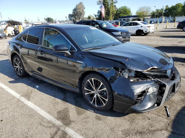 2020 Toyota Camry Se - Фото 4