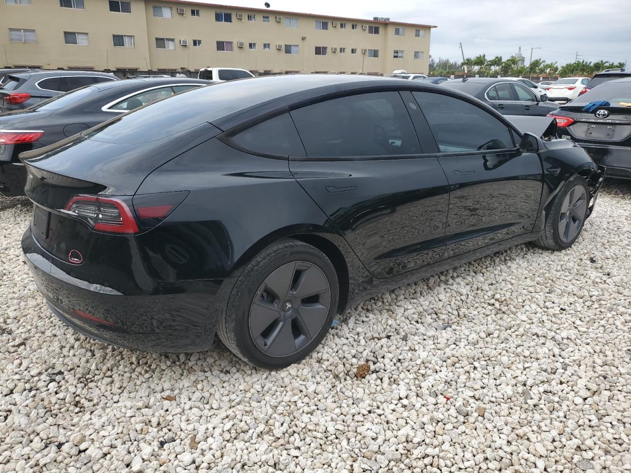 2022 TESLA MODEL 3 - Фото 3