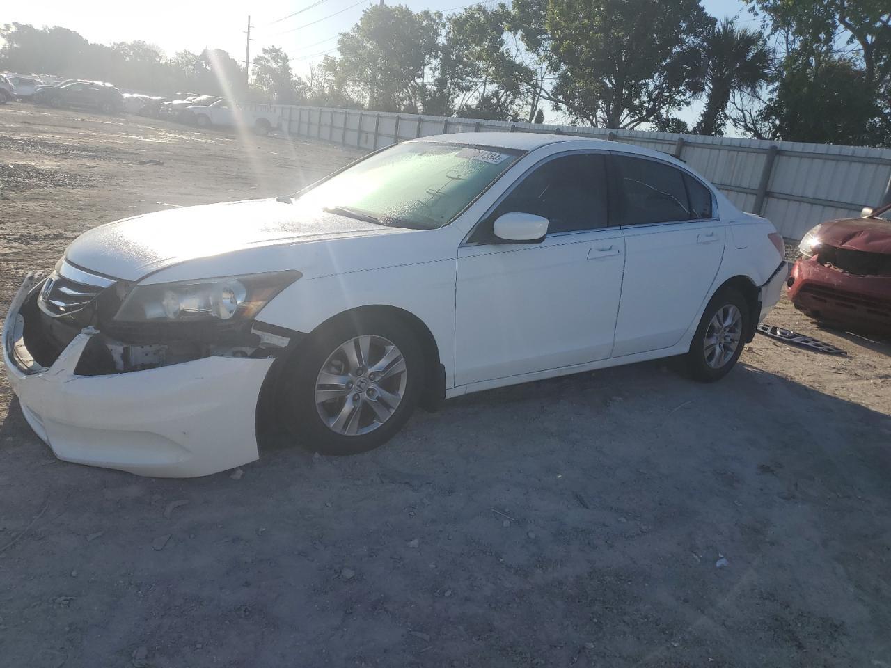2012 HONDA ACCORD SE