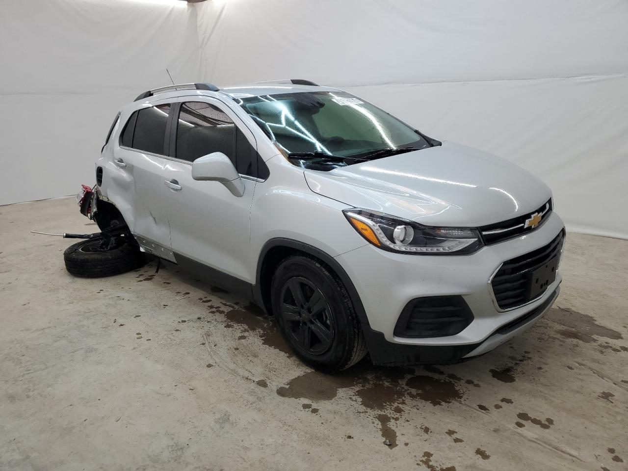 2019 CHEVROLET TRAX 1LT - Фото 4