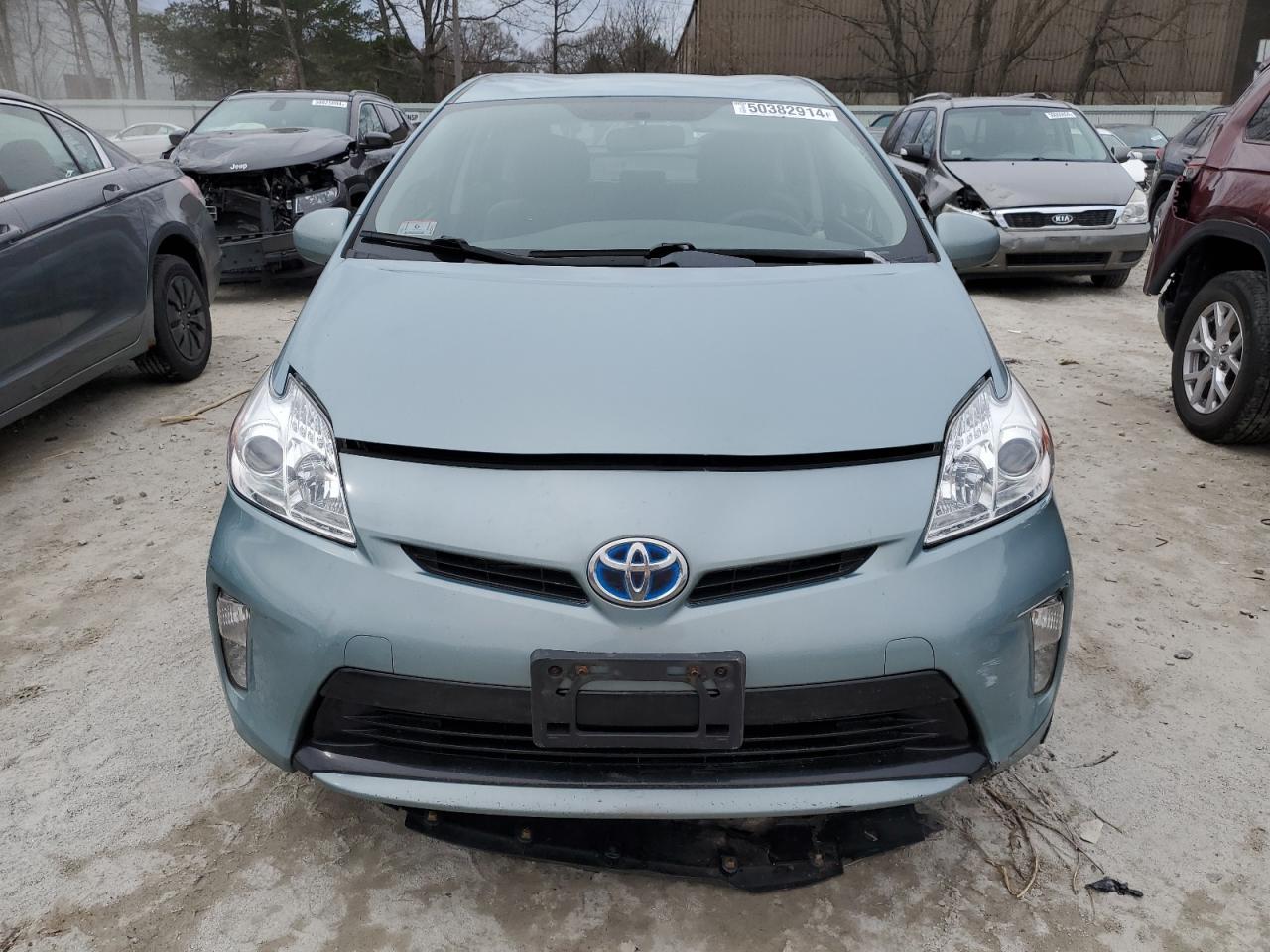 2013 TOYOTA PRIUS - Фото 5