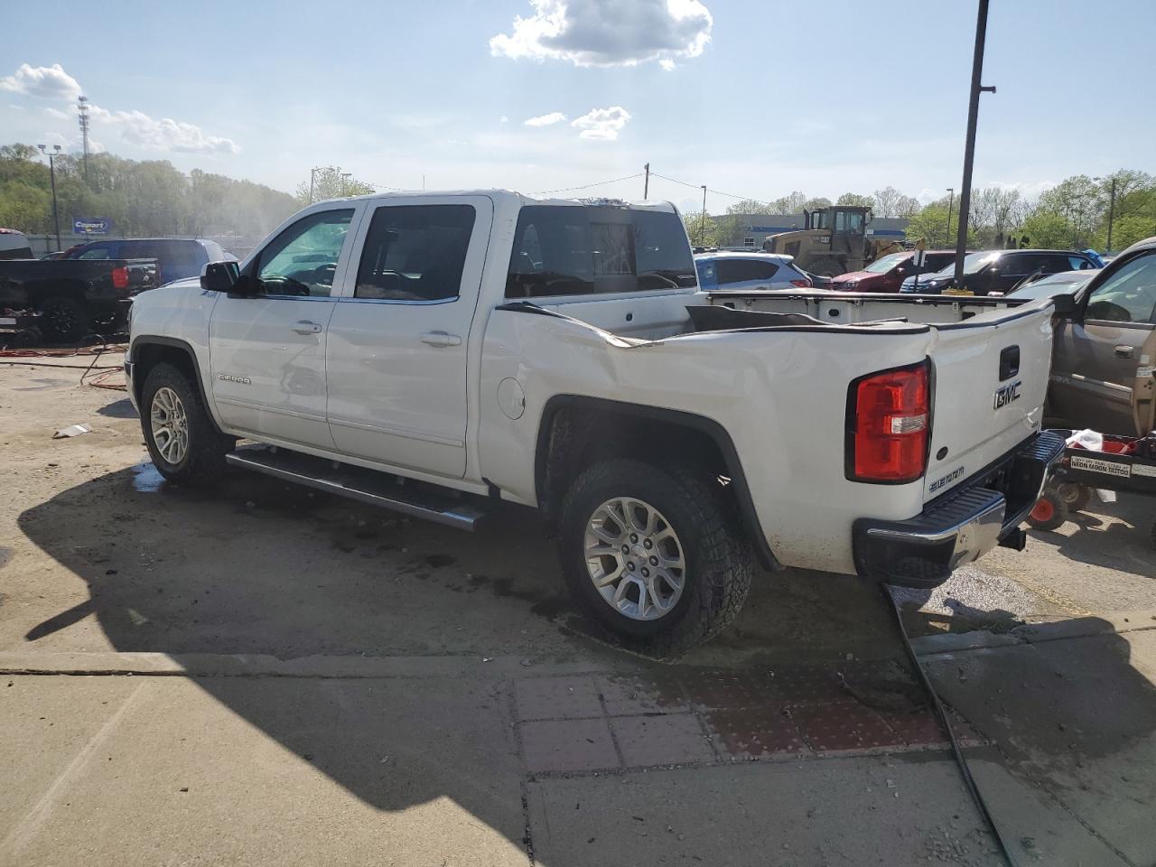 2017 GMC SIERRA K15 - Image 2