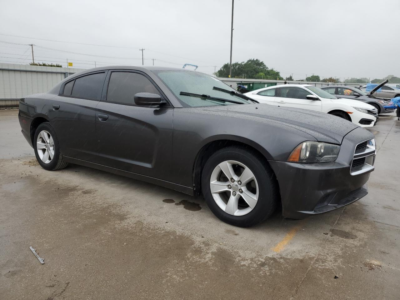 2013 DODGE CHARGER SE - Фото 4