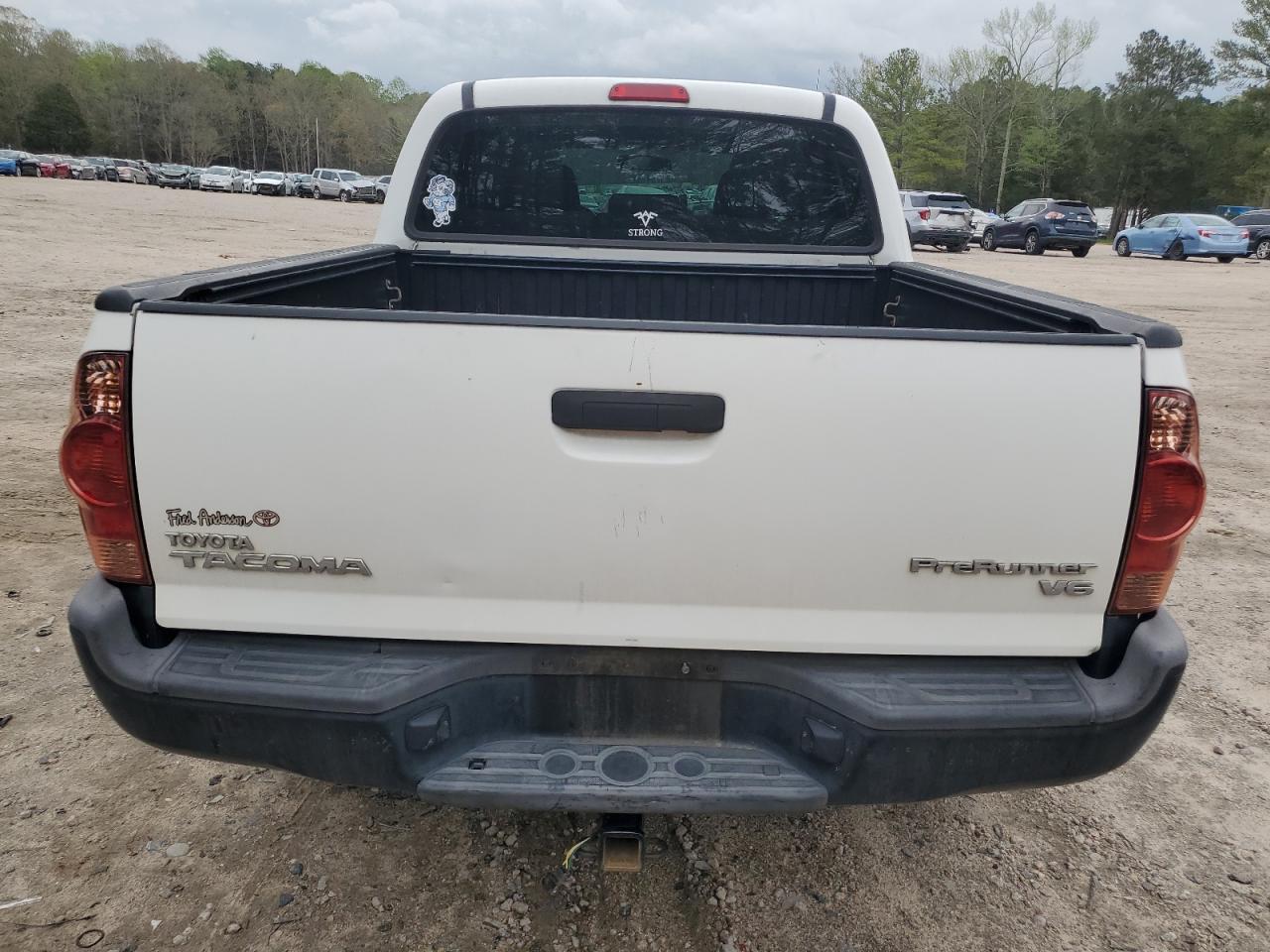2013 TOYOTA TACOMA DOU - Фото 6