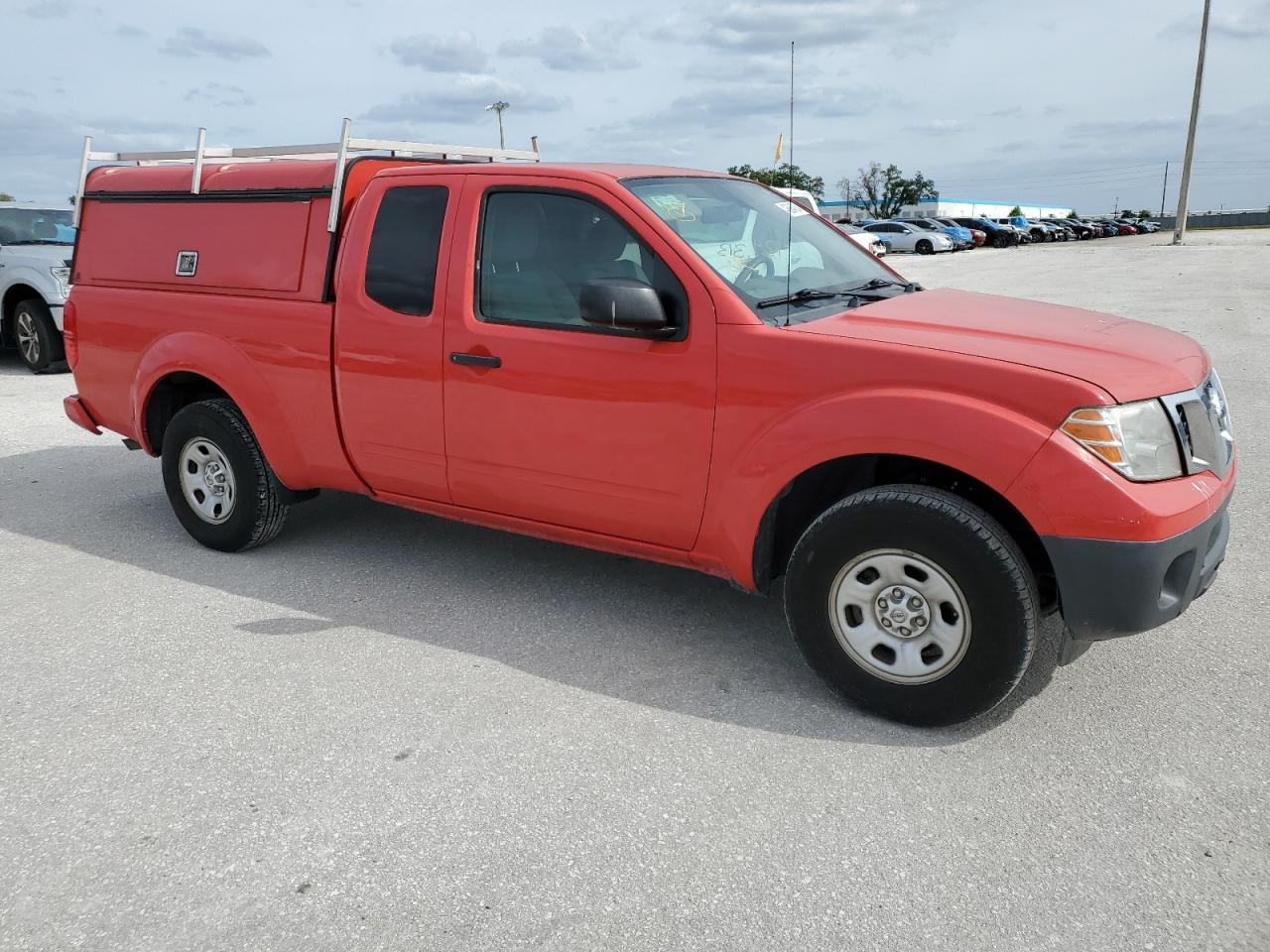2017 NISSAN FRONTIER S - Фото 4