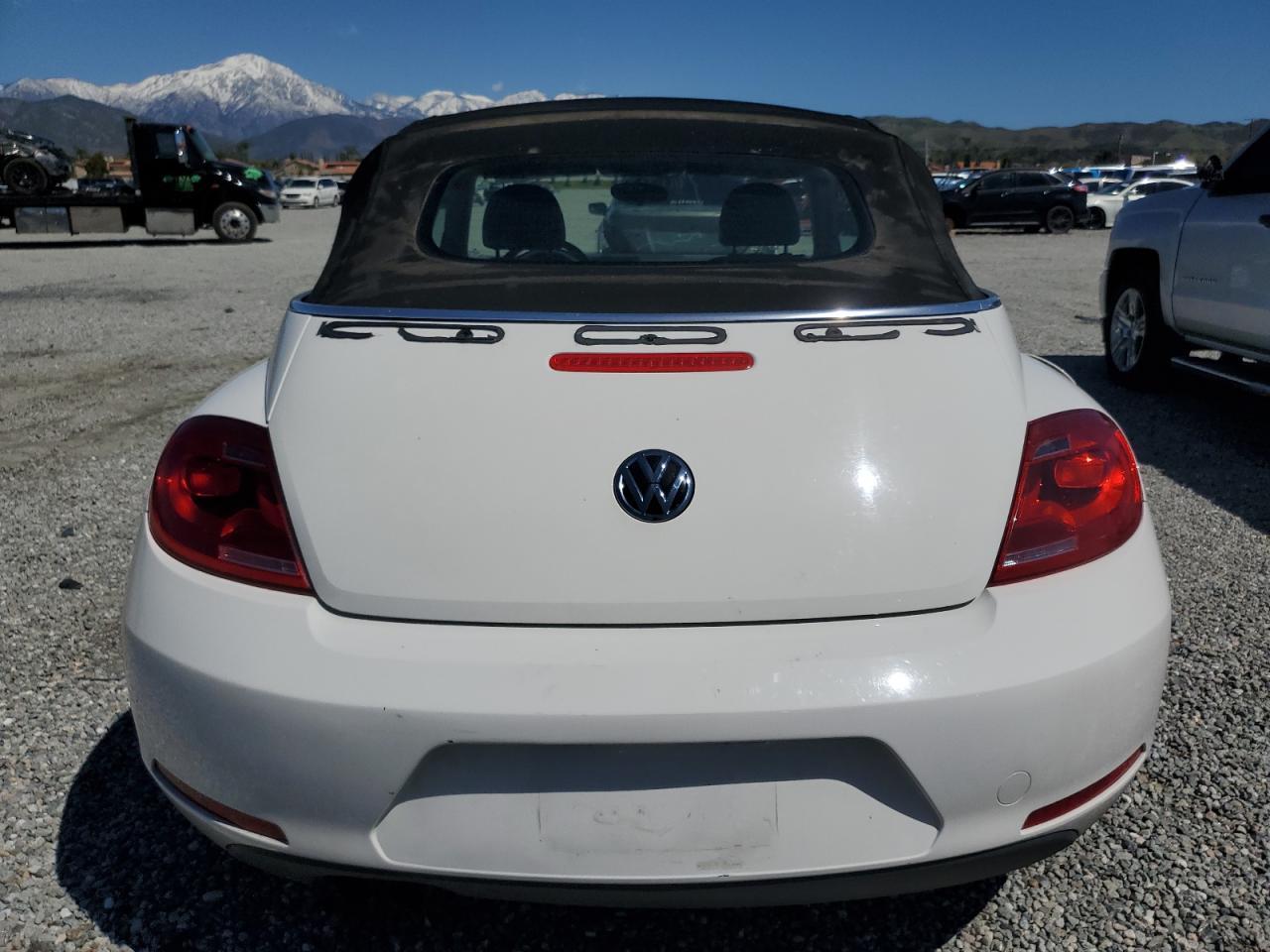 2014 VOLKSWAGEN BEETLE - Image 6