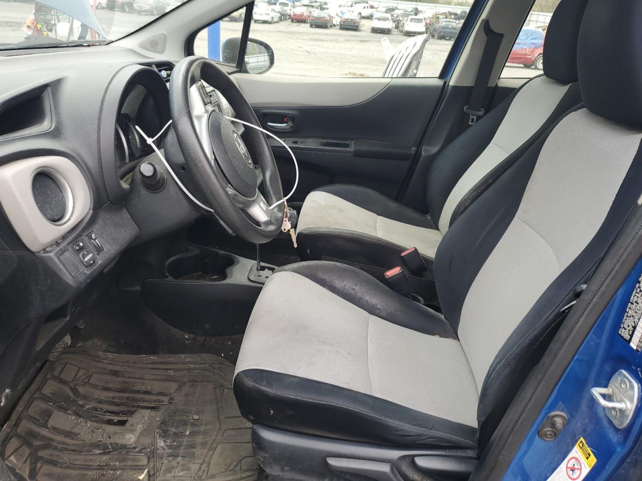 2012 TOYOTA YARIS - Фото 7