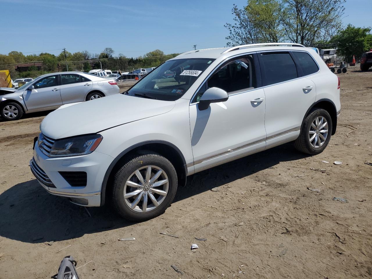 2016 VOLKSWAGEN TOUAREG SP car image