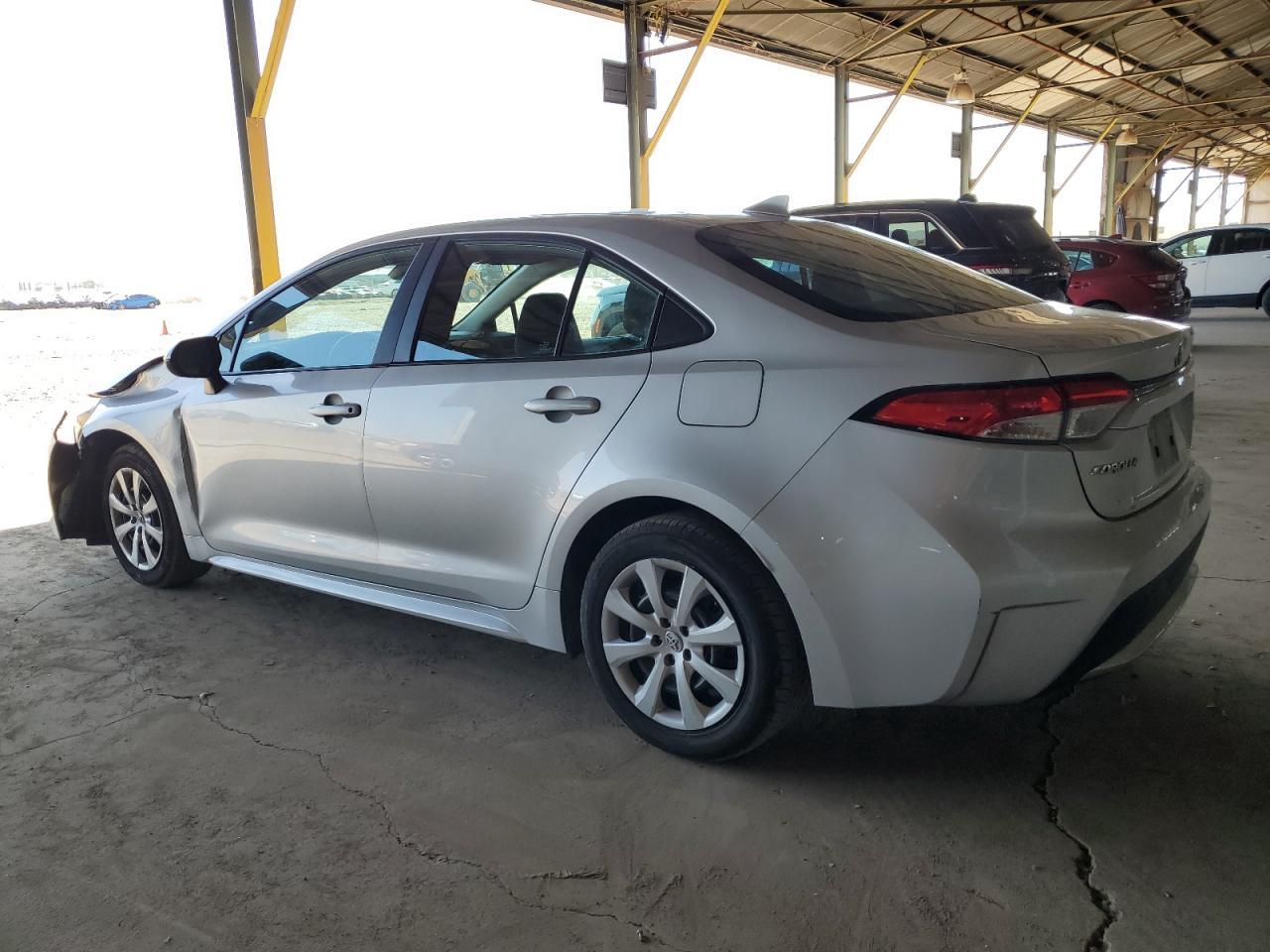2021 TOYOTA COROLLA LE - Фото 2