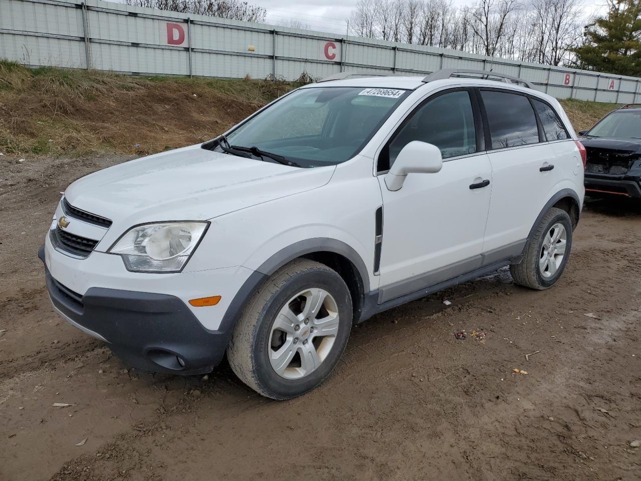 2014 CHEVROLET CAPTIVA LS car image