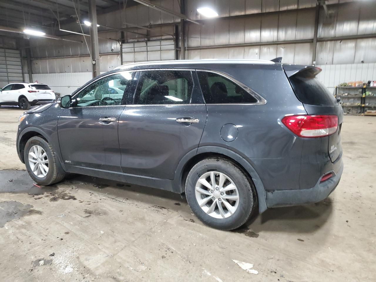 2017 KIA SORENTO LX - Фото 2